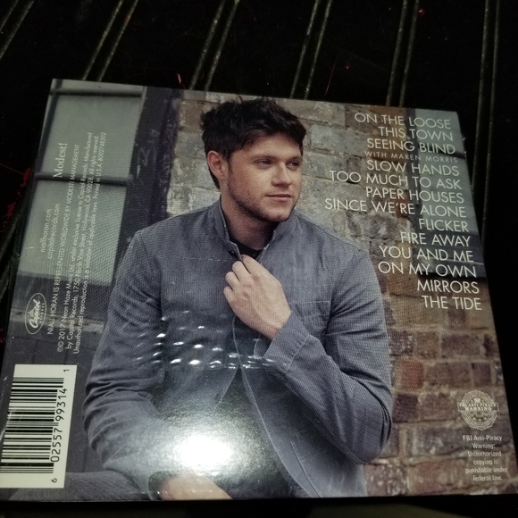 Niall Horan CD - Picture 2 of 2